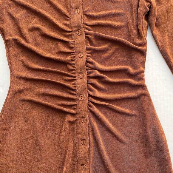 WITH JEAN KNIT ANDY MINI DRESS BUTTON FRONT LONG SLEEVE RUSCHING DETAIL BROWN XS - Picture 5 of 15